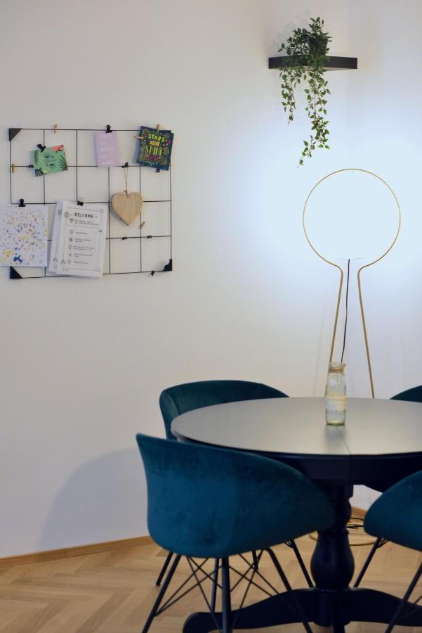 Modern Flat With Parking Space Apartment Виена Екстериор снимка
