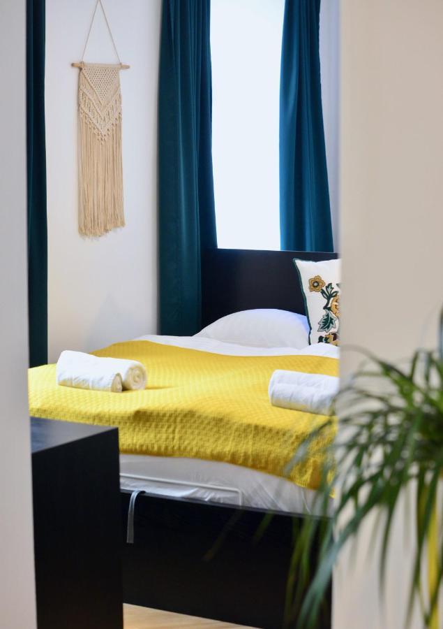Modern Flat With Parking Space Apartment Виена Екстериор снимка