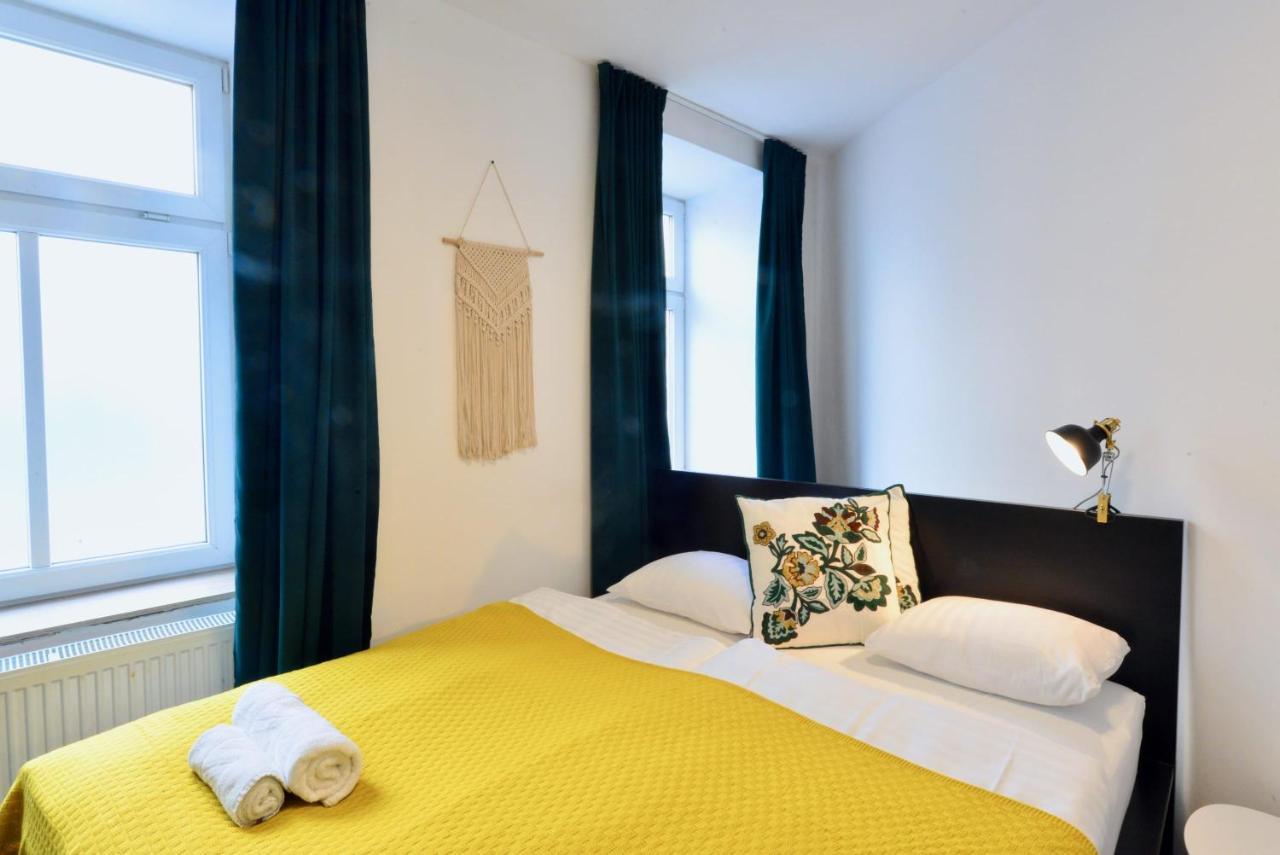 Modern Flat With Parking Space Apartment Виена Екстериор снимка